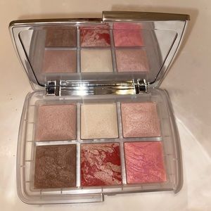 Makeup palette